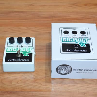Electro-Harmonix Big Muff Pi with Tone Wicker Distortion / Sustainer image 2