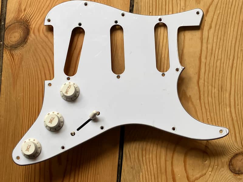Harley Benton Standard Series Stratocaster ST20 Guitar Part Loaded Scratch Plate / Pick Guard image 1