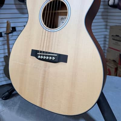 Martin 000Jr-10 - Natural w/Gig Bag & PLEK*D #873 image 3
