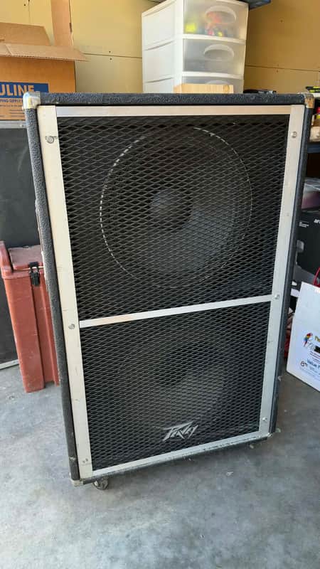 Peavey Model 215 Enclosure 1984 - Black image 1