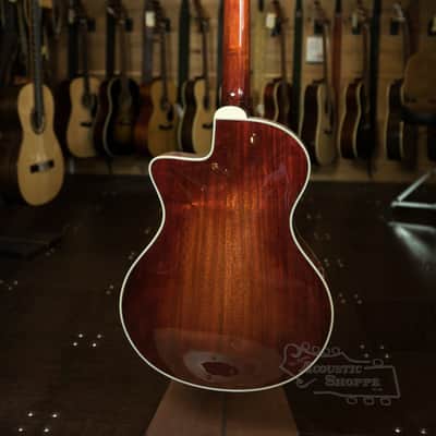 Eastman Vignola Signature Model FV680CE-SB image 5