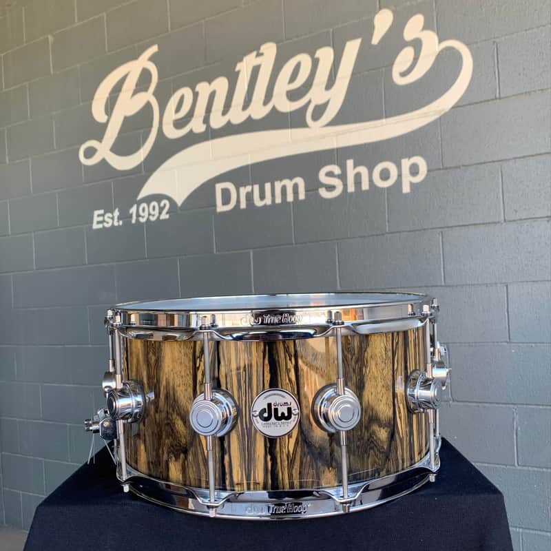 ~WOW!~ DW Collector's Series Maple VLT 6.5x14 Snare Drum in Exotic Ivory Ebony Veneer with Chrome Hardware (Rm 4) image 1