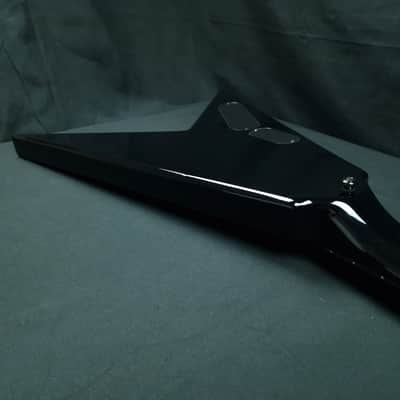 B.C. Rich KKV Kerry King Signature Speed V 2008 Made in Korea Onyx with White Tribal Graphic Neck Thru Kahler EMG 81 85 Slayer guitar image 23