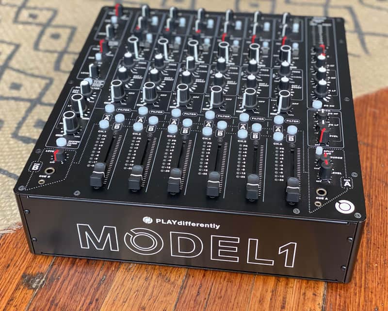 PLAYdifferently MODEL 1 Mixer | Reverb
