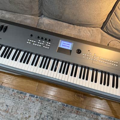 Yamaha MM8 Keyboard (Motif lite) 88 keys  + Awesome + FAST-SAFE-SHIPPING image 3