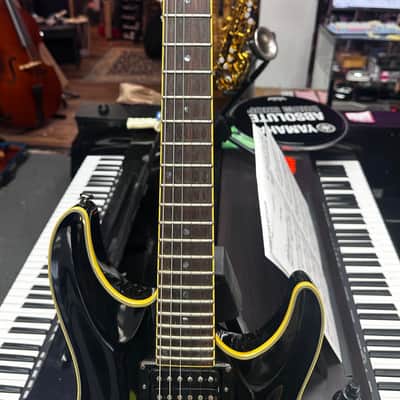 Schecter Diamond Series / 0405395 Electric Guitar image 3