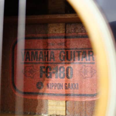Vintage (1967) Yamaha FG180 Red Label Acoustic/Electric Guitar with LR Baggs pickup and Hardshell Case MIJ image 13