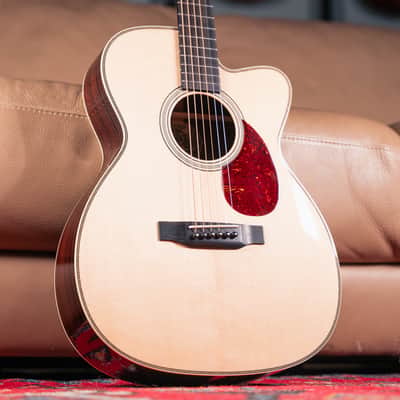 Collings OM2H Cutaway image 1