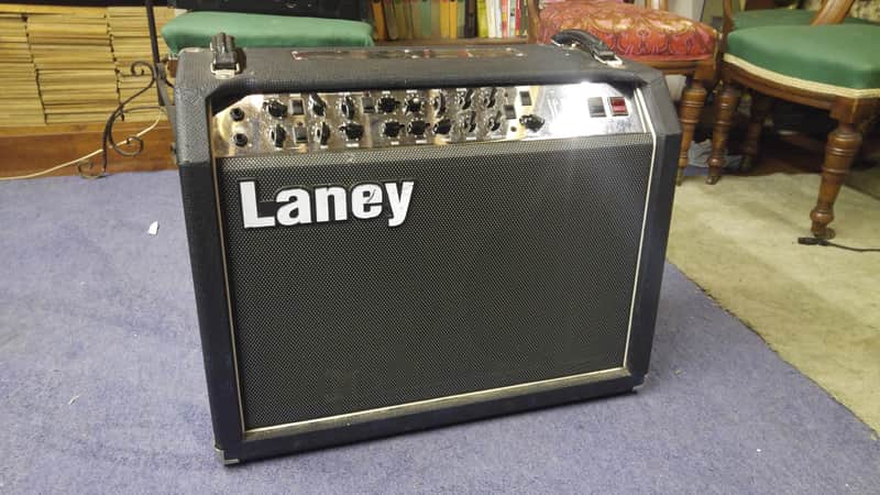 【引き取り限定】イギリス製　真空管ギターアンプ　レイニー　LANEY VC50 212 MADE IN UK Laney VC50 British Guitar Tube Amplifier COMBO 2x12 & FS4
