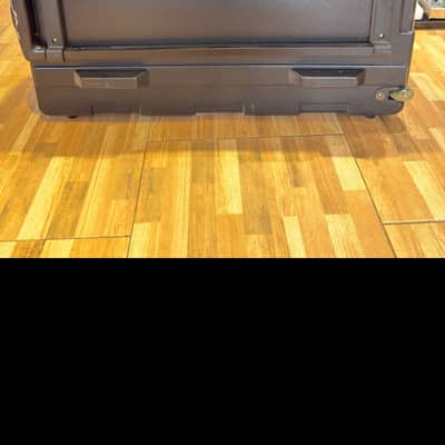 Moog Minimoog Voyager Old School 44-Key Monophonic Synthesizer 2008 - 2009 - Ash Cabinet image 2