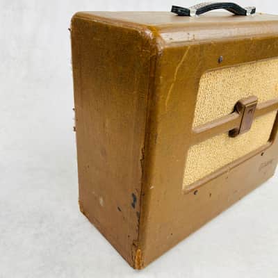Gibson BR-6 1x10" Combo Amplifier 1950 - Brown image 6