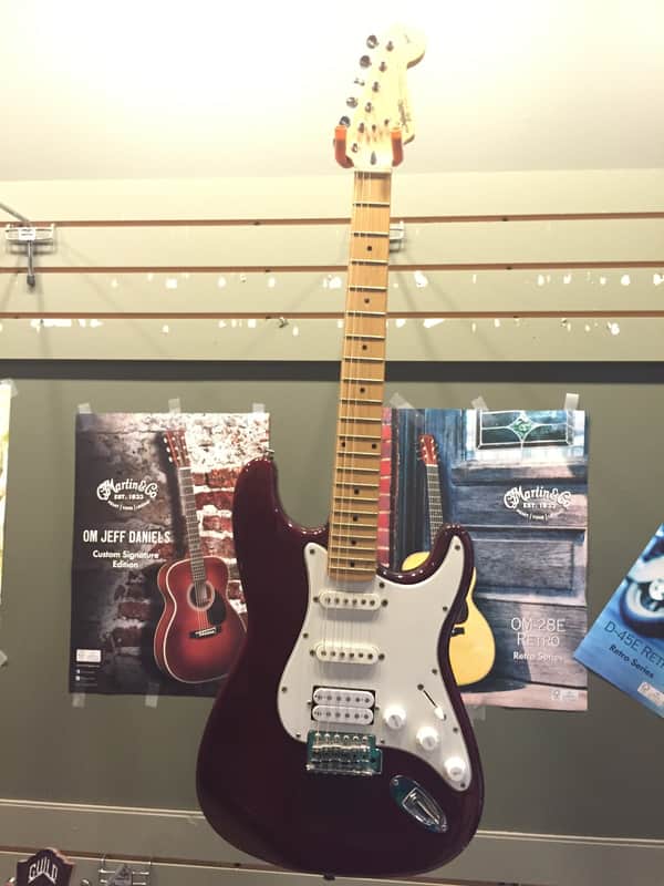ギター Fender Squier Stratocaster madein KOREA 1997 Squier Stratocaster Electric Guitar Made in Korea | Reverb