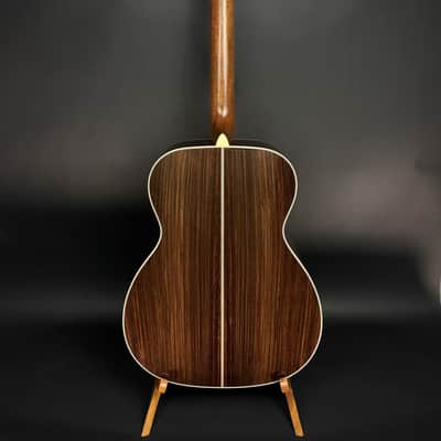 Martin J-40 Acoustic Guitar image 6