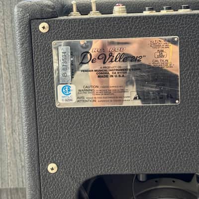 Fender Hot Rod Deville 60W 2x12 Tube Guitar Combo Amp image 10