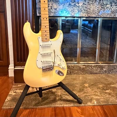 1973 Fender Stratocaster - All Original - Olympic White - w/HSC image 1