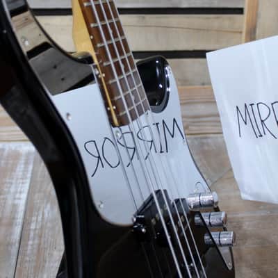 Used Peavey Zodiac DE 4 String Mirror Pickguard Electric Bass Guitar with Gigbag image 6