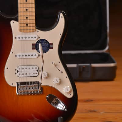 Fender American Standard Stratocaster HSS with Maple Fretboard 2010 - 3-Colour Sunburst image 11