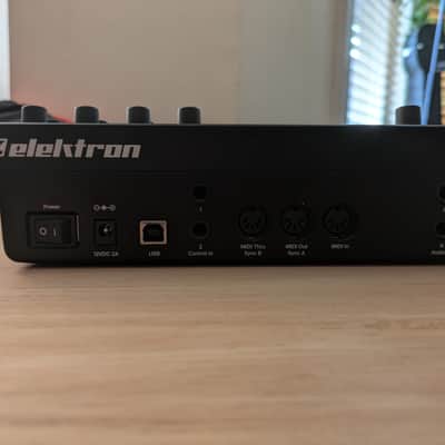 Elektron Analog Rytm MkII 2020 - Black w/ Decksaver + Case image 9