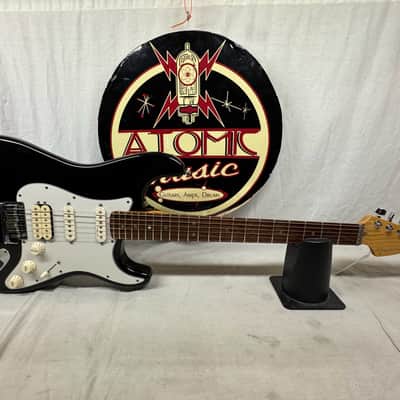 Fender American Deluxe Fat Stratocaster HSS Guitar with Case 2000 - Black / Rosewood fingerboard image 2