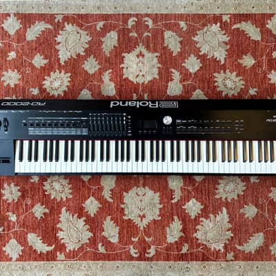 Roland RD-2000
