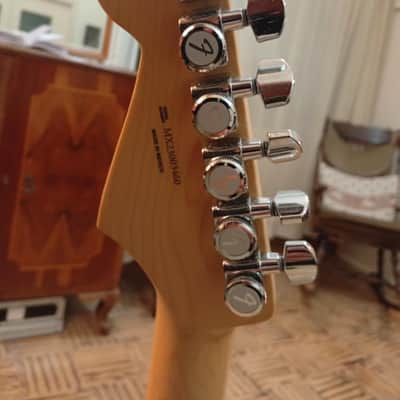 Fender Stratocaster Player HSS 2024 - Sunburst image 5