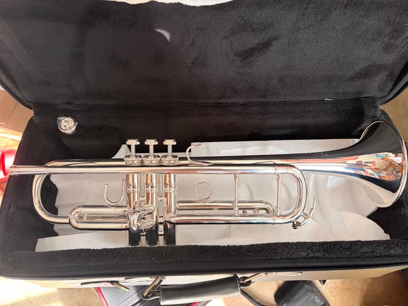 Yamaha YTR-9335CH BR III - LIKE NEW! image 1