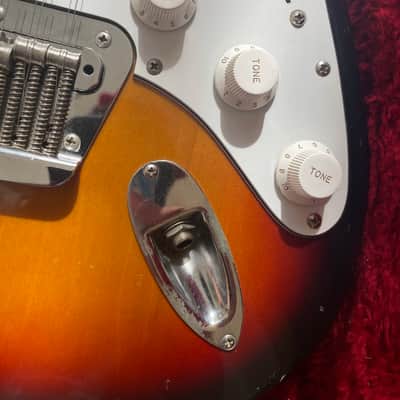 Fender ST-XII 12-String Stratocaster MIJ 1987 - 1993 - 3-Tone Sunburst image 7
