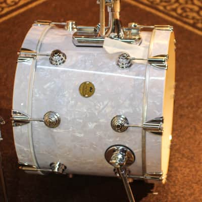 Used DW Collector's Jazz Maple Gum Classic Marine Drum Set - 18,12,14,14sn - SO#1304622 image 2