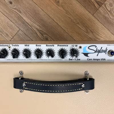 Carr Skylark 12-Watt 1x12" Guitar Combo Creme/Coco Finish image 5