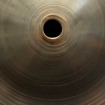 Zildjian 15" Avedis Hi-Hat set 952 - 906 grams 1950's image 4