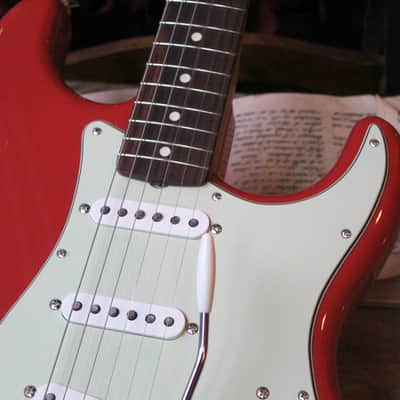 FENDER "Limited Vintera II 60s Stratocaster, Rosewood, Fiesta Red" GIGBAG, 3, 62 KG image 8