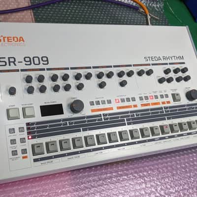 Immagine STEDA Electronics SR-909 2025 - White - 3