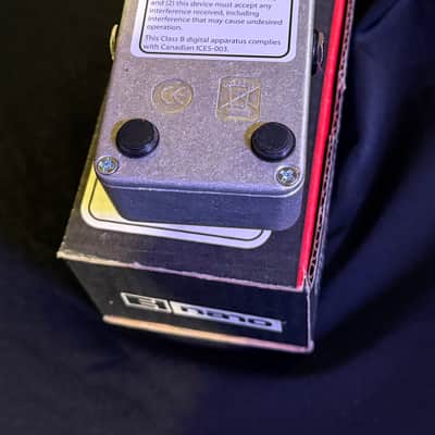 Electro-Harmonix Memory Toy Analog Echo / Chorus 2009 - Present - Black / White / Red image 4
