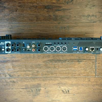 Akai MPC Live II Standalone Sampler / Sequencer - Black image 2