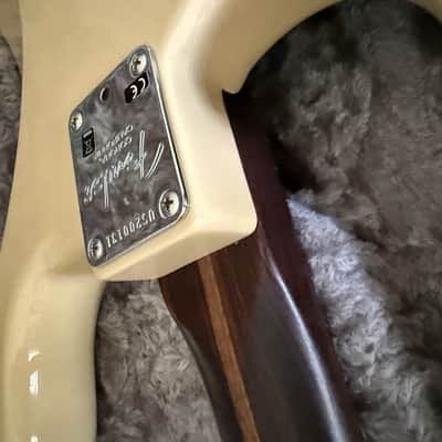 Fender Limited Edition American Professional Stratocaster Rosewood Neck 2020 - Desert Sand image 10