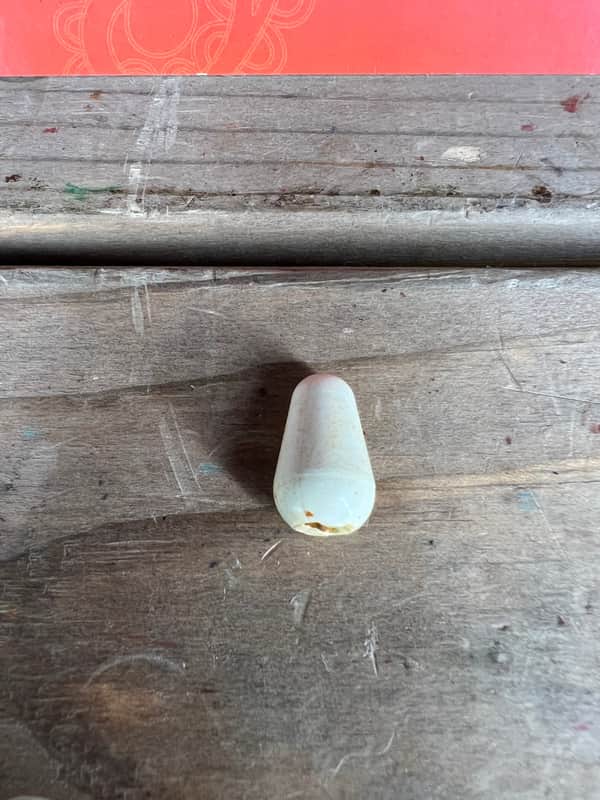 Real Life Relics Aged White Stratocaster® Switch Tip    [DL6] image 1