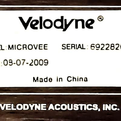 Velodyne MicroVee 1st Gen 6.5" 1000W Powered Subwoofer - Black image 5