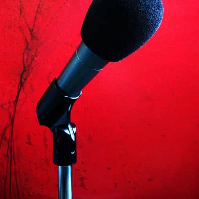 Vintage 1980's Shure BETA 57 Supercardioid Dynamic Microphone Low Z w accessories SM57 Guns & Roses image 6