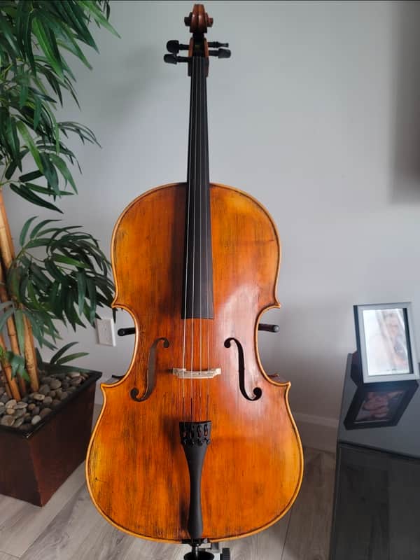 Montagnana Antique Varnished Cello 4/4 Hand-Made image 1