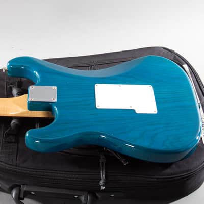 2018 Fender Japan Michiya Haruhata Stratocaster Caribbean Blue MIJ – Excellent image 7