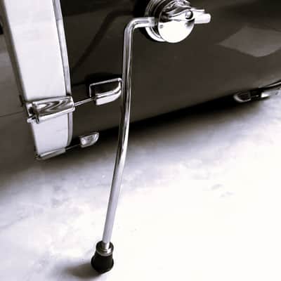 1 pair Vintage Style Gull Wing Bass Drum Spurs w/Mounts - GWBDSM-100 image 1
