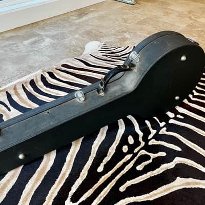 Gibson PB-100 4 String Plectrum Banjo Hardshell Case 1960’s - Bright Blue Plush Interior Lining with key image 8
