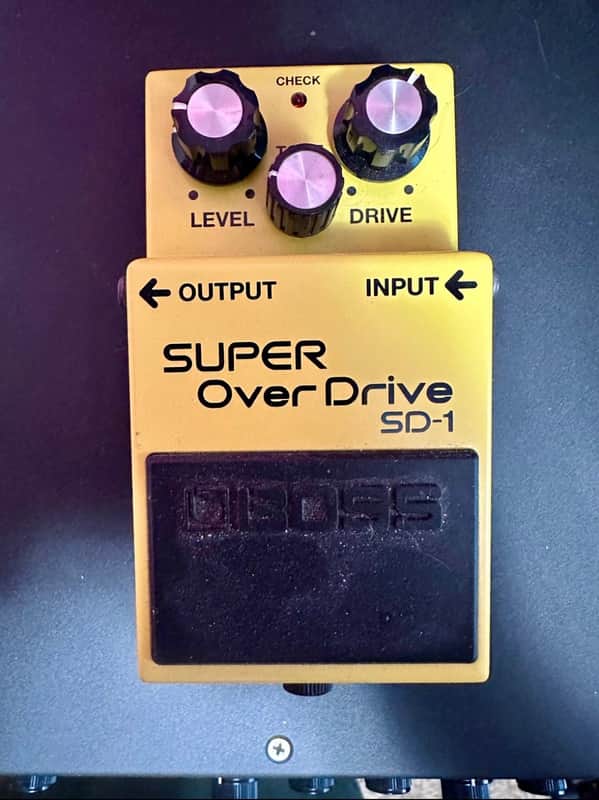 Boss SD-1 Super OverDrive (Silver Label) 1997 - Present - Yellow image 1
