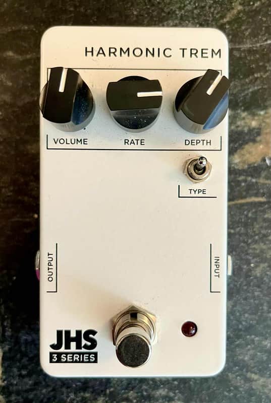 JHS 3 Series Harmonic Trem