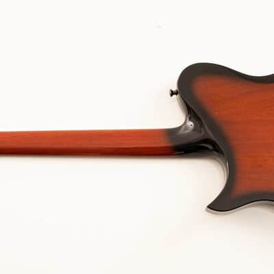 Carvin AE 185 Electric guitar w/piezo Bridge, made in USA image 7