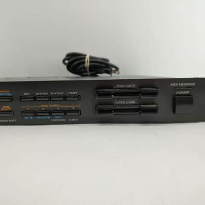 Roland JV-880 Multi Timbral Synthesizer Module 1992 - 1996 - Black image 3