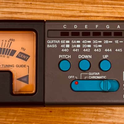 Boss TU-12 Chromatic Tuner image 1