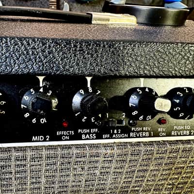 Fender SHOWMAN COMBO 1x15 “ 200 Watts Solid State 1982-1983 Paul Rivera Era Super Rare image 12
