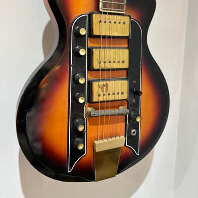Airline Town and Country 1959 - Sunburst image 1