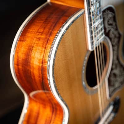 Gibson SJ-200 Master Museum Series "The Sea Horse" image 5